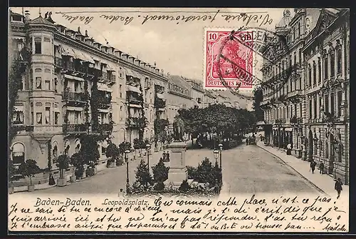 AK Baden-Baden, Leopoldplatz mit Denkmal