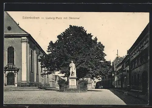 AK Edenkoben, Ludwig-Platz mit Denkmal