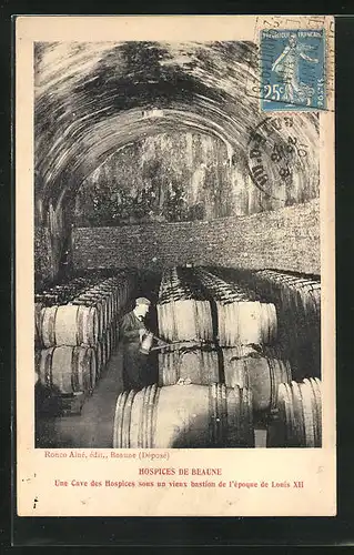 AK Beaune, le Hospice, une Cave des Hospices sous un vieux bastion de l'époque de Louis XII