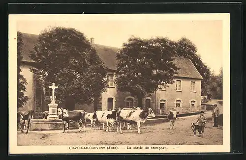 AK Chatel-le-Couvent, La Sortie du Troupeau