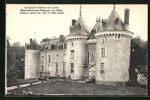 AK Dammarie-en-Pusaye, Les grands Chateaux du Loiret