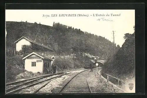 AK Les Sauvages, L`Entrée du Tunnel