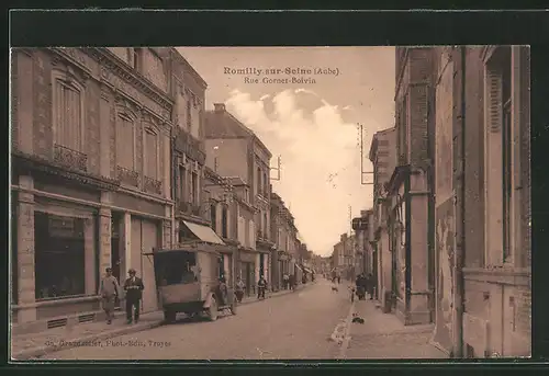 AK Romilly-sur-Seine, Rue Gornet-Boivin