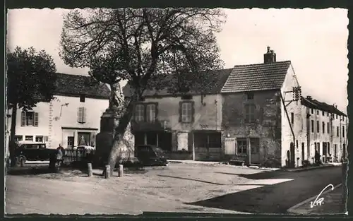 AK Baigneux, La Place