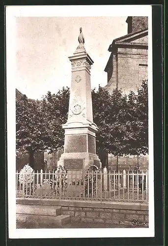 AK Arnay-le-Duc, Monument aux Morts