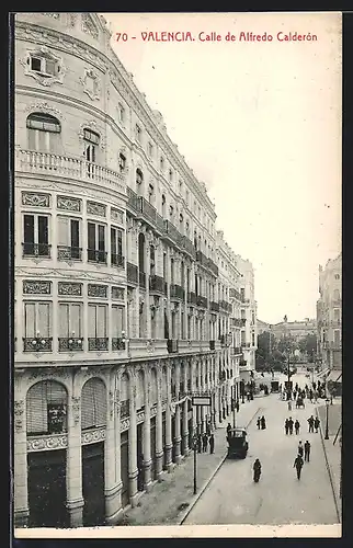 AK Valencia, Calle de Alfredo Calderón