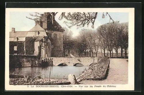 AK La Roche-en-Brenil, Vue sur les Fossés du Château