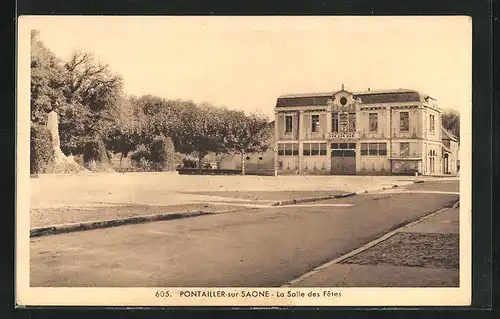 AK Pontailler-sur-Saone, La Salle des Fetes