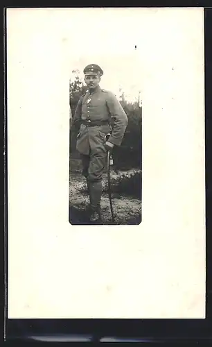 Foto-AK Unteroffizier Hans Pönn in Uniform Res. Art. Munit. Kol. Nr. 12 mit Säbel