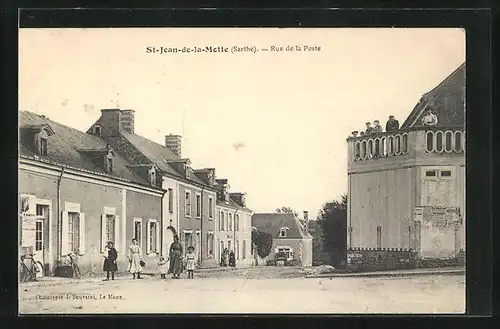AK St-Jean-de-la-Motte, Rue de la Poste