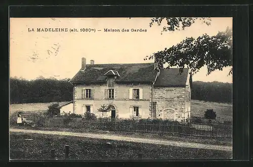 AK La Madeleine, Maison des Gardes