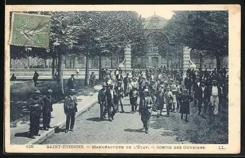 AK Saint-Ètienne, Manufacture de L`Ètat - Sortie des Ouvriers