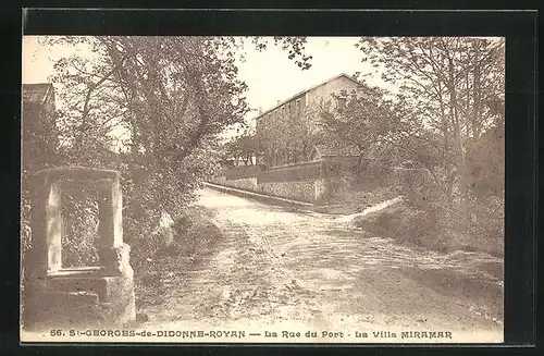 AK St-Georges-de-Didonne-Royan, La Rue du Port, La Villa Miramar