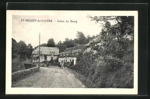 AK Saint-Projet-de-Salers, Entrée du Bourg