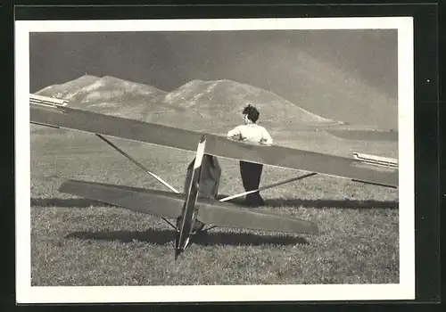 AK Segelflugzeug vor dem Start