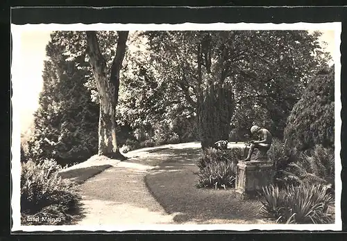 AK Mainau, Ortspartie mit Skulptur