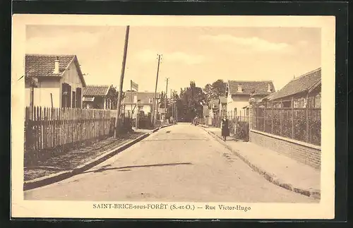 AK Saint-Brice-sous-Foret, Rue Victor-Hugo