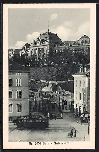 AK Bern, Universität mit Strassenbahn und Treppenaufgang