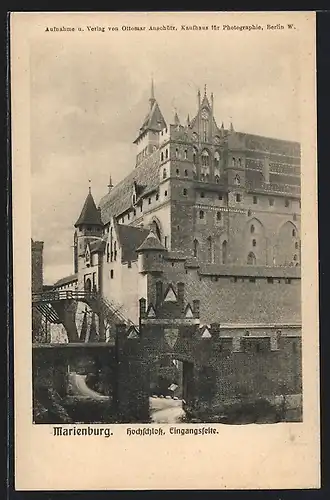 AK Marienburg, Hochschloss von der Eingangsseite