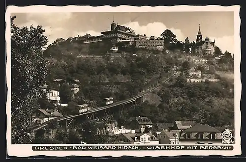 Foto-AK Walter Hahn, Dresden, Nr. 4288: Dresden-Loschwitz, Luisenhof mit Bergbahn