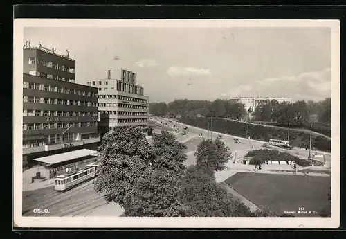 AK Oslo, Stadtansicht mit Strassenbahn