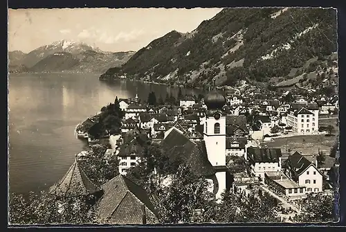 AK Gersau, Ortsansicht mit Pilatus