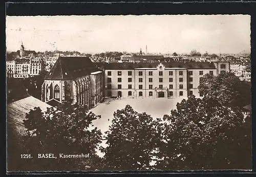 AK Basel, Kasernenhof aus der Vogelschau