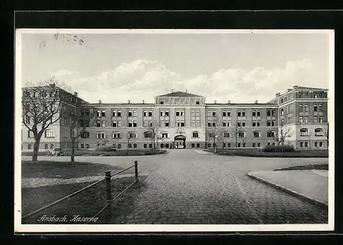 AK Ansbach, Frontalansicht der Kaserne