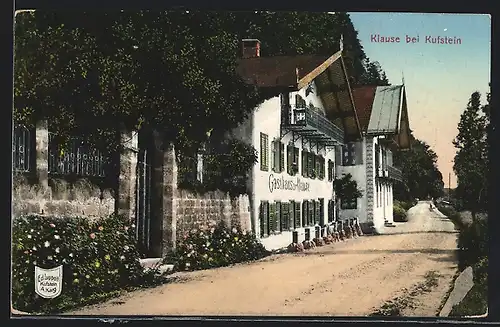 AK Kufstein, Gasthaus zur Klause vom Weg aus