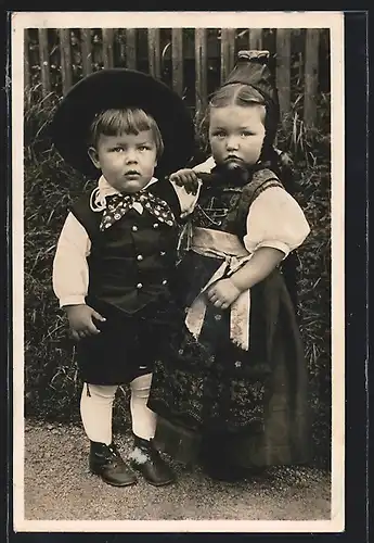 AK Brüderchen und Schwesterchen aus dem Schwarzwald in Tracht