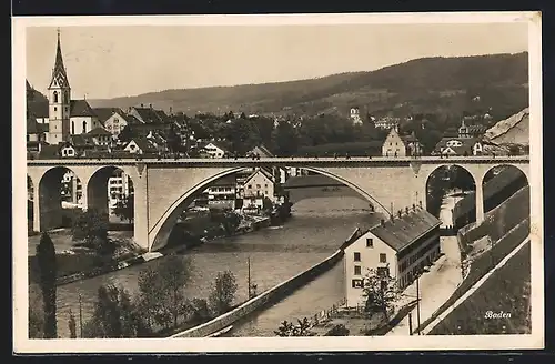 AK Baden, Fussgänger auf der grossen Brücke