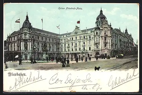 AK Wiesbaden, Kaiser Friedrich-Platz mit Passanten