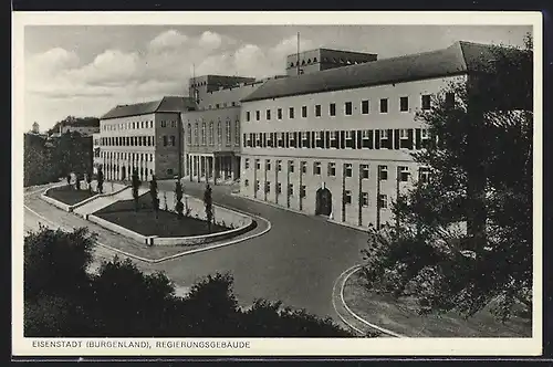 AK Eisenstadt /Burgenland, Am Regierungsgebäude