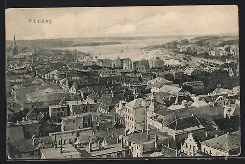 AK Flensburg, Teilansicht aus der Vogelschau mit Hafen