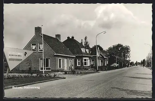 AK Bedum, Strassenpartie am Stationsweg