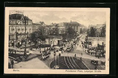 AK Berlin, Reger Strassenbahnverkehr am Potsdamer Platz, Leipziger Strasse