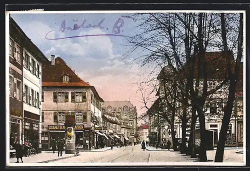 AK Durlach, Hauptstrasse mit Passanten und Litfasssäule