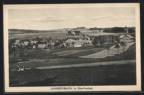 AK Langenbach in Oberfranken, Totalansicht aus der Vogelschau