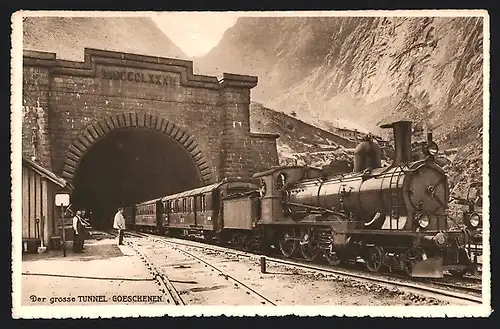 AK Goeschenen, Der grosse Tunnel bei Goeschenen mit ausfahrender Bahn