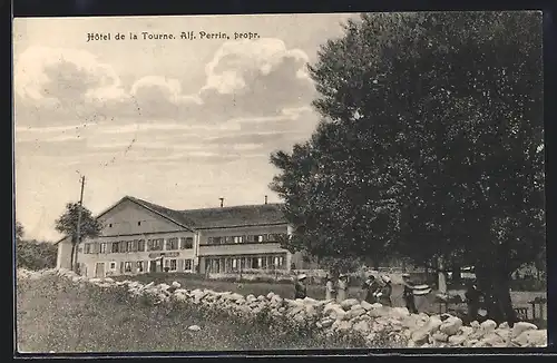 AK La Tourne, Hôtel de la Tourne