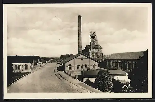 AK Bad Friedrichshall, Steinsalzwerk Kochendorf, Schacht König Wilhelm II., Gesamtansicht, Salzbergwerk