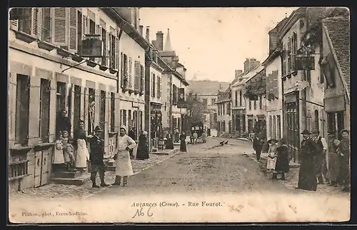 AK Auzances, Rue Fourot, Strassenpartie