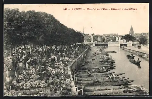 AK Amiens, Marche sur l`Eau, Bateaux d`Hortillons