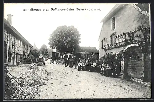 AK Marnoz près Salins-les-bains, Strassenpartie mit Restaurant Courvoisier