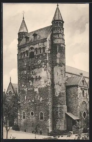 AK Maastricht, O. L. V. Kerk: 11e eeuw
