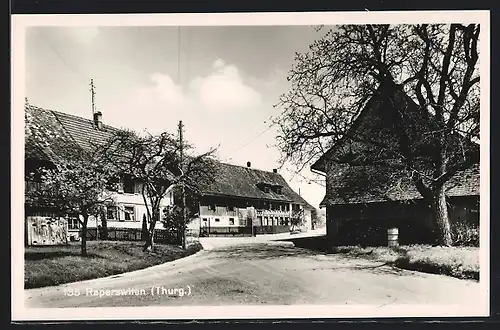 AK Raperswilen, Strassenpartie im Ort