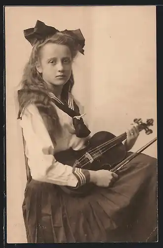 AK Junges Mädchen mit einer Geige