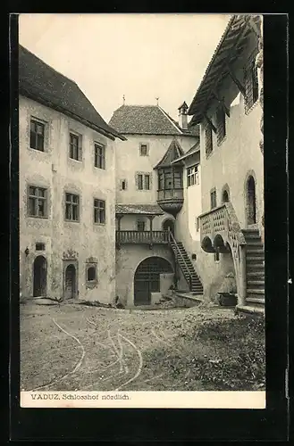 AK Vaduz, Schlosshof nördlich