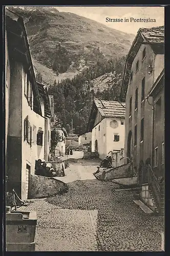 AK Pontresina, Strasse mit Häusern