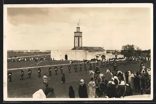 AK Rabat, marrokanische Soldaten stehen in Reih und Glied bei Parade